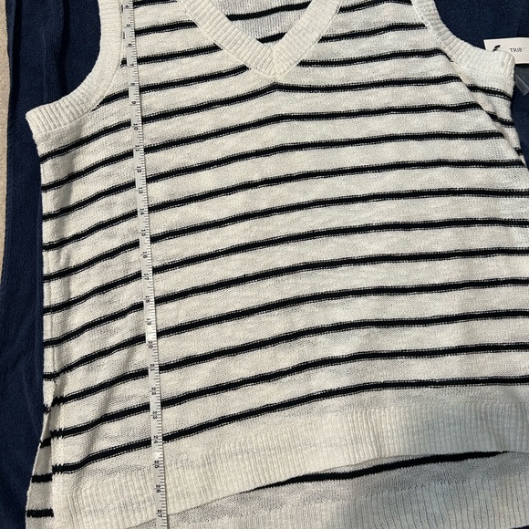 Tribal Jeans sleeveless sweater. NWT - Picture 8 of 8